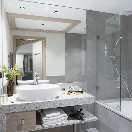 Mgm & Residences - Le Hameau De L'ours 4*